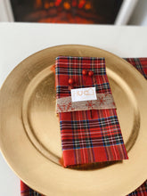 Cargar imagen en el visor de la galería, SERVILLETA ESCOCÉS ROJO