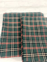 Cargar imagen en el visor de la galería, PACK SERVILLETAS TARTÁN VERDE