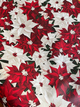 Charger l'image dans la galerie, MANTEL ANTIMANCHAS CHRISTMAS FLOWER
